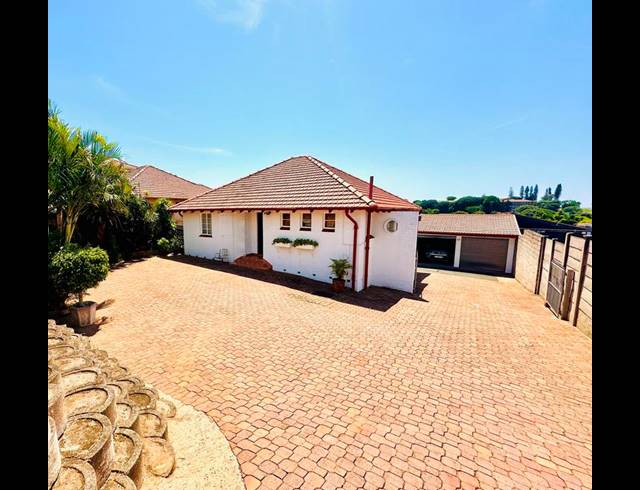 3 BEDROOM HOUSE FOR SALE IN WOODLANDS